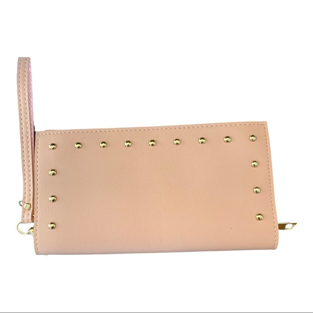 Light pink with‎ gold embellishments wallet